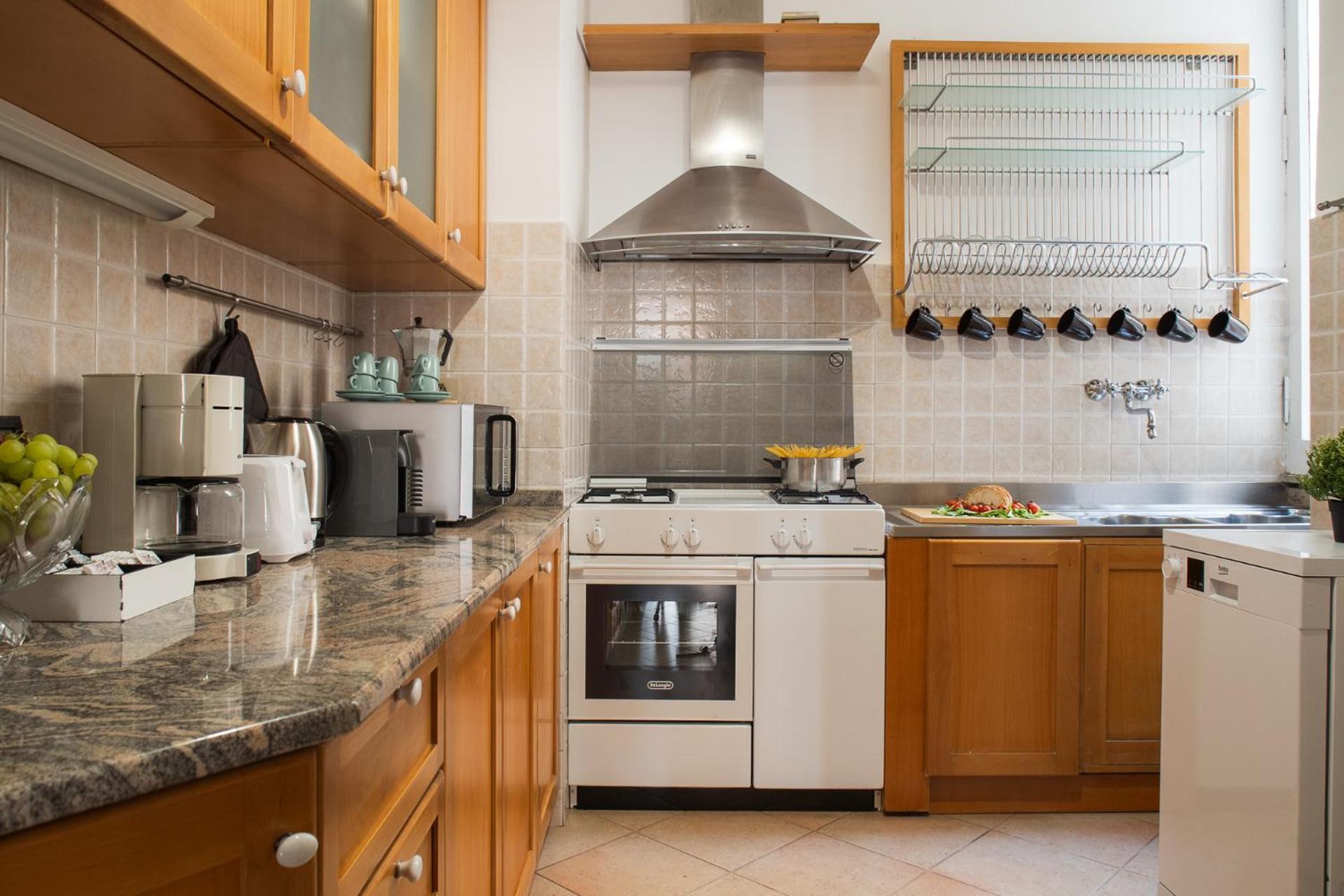 Apartment Vaticano - 3 Bagni - 11 Posti - 200mq - 7 Letti - Wifi Rom