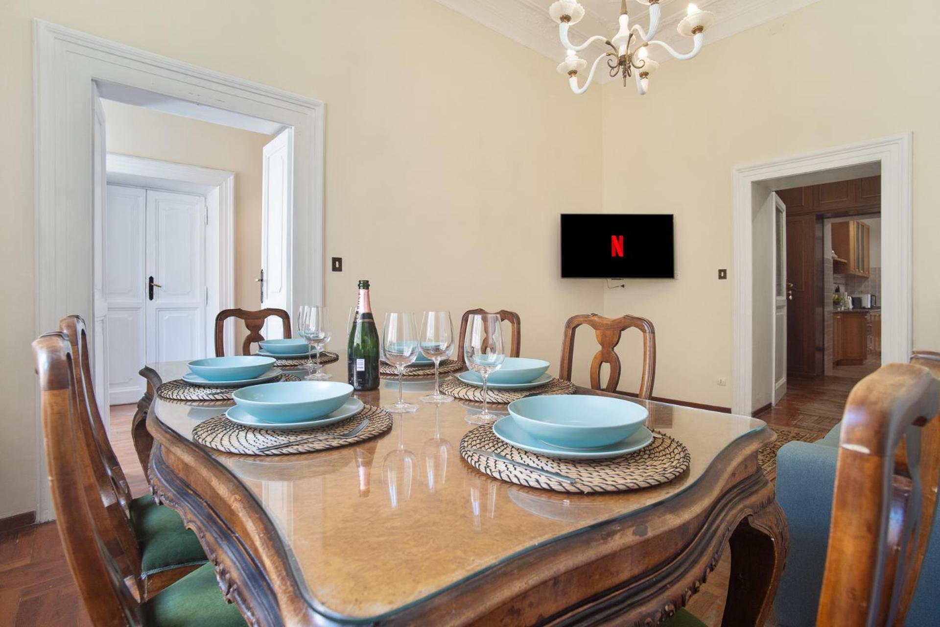 Apartment Vaticano - 3 Bagni - 11 Posti - 200mq - 7 Letti - Wifi *